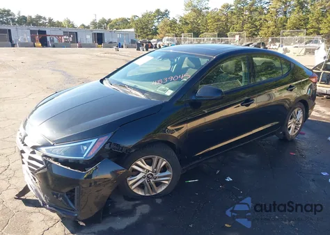2019 Hyundai Elantra Value Edition z USA, uszkodzony, nr VIN 5NPD84LFXKH446700